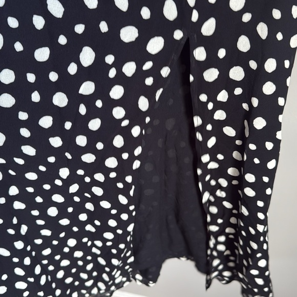 Reformation WILDFLOWER POLKA-DOT GEORGETTE MIDI DRESS IN BLACK 2 - Picture 7 of 16